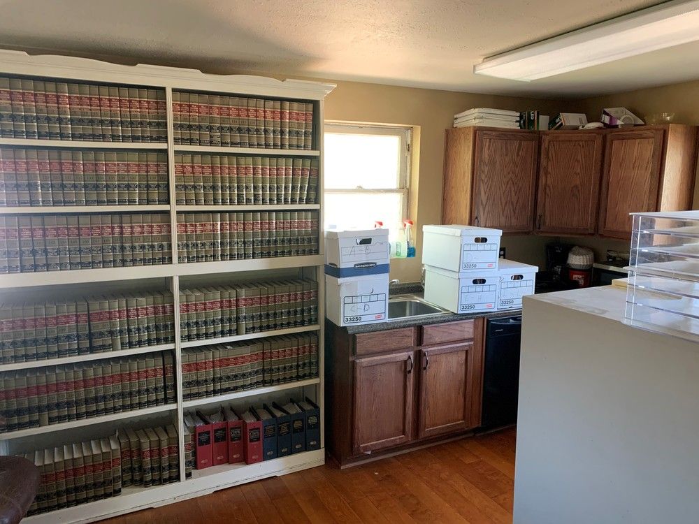 ±1,700 SF Professional Freestanding Office Building For Sale: 112 W Elm St, Hanford, CA 93230